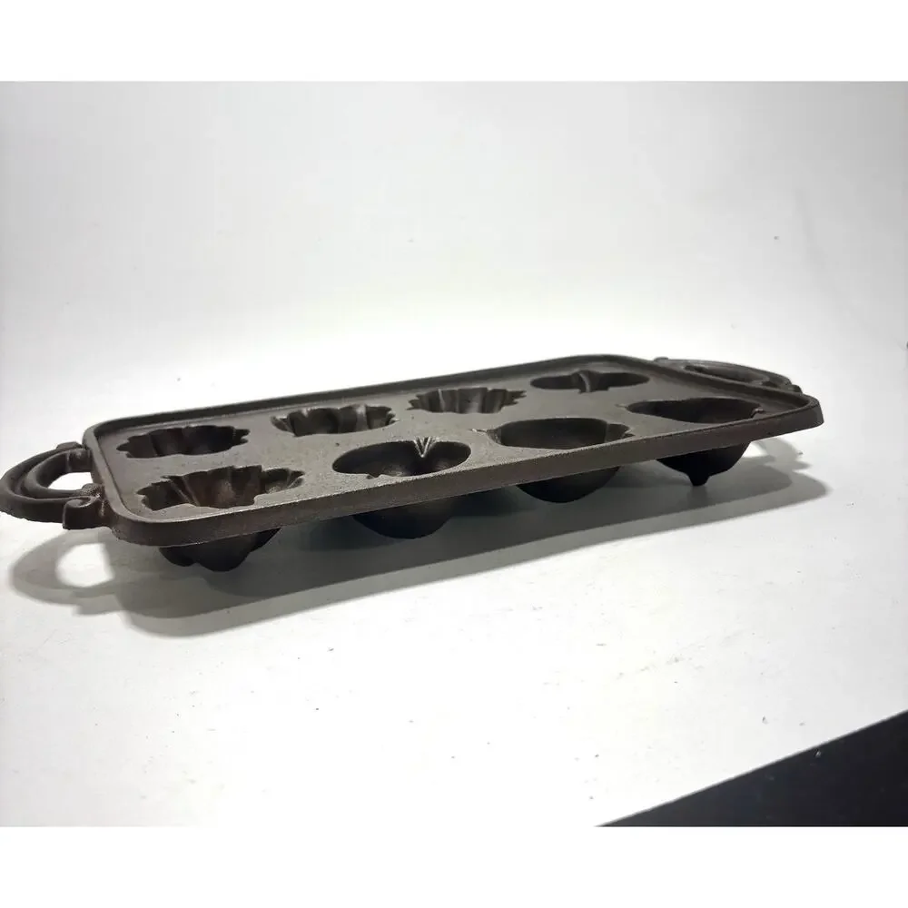 Vintage John Wright Cast Iron Cornbread Pan Fruit Mold USA 8 Slot